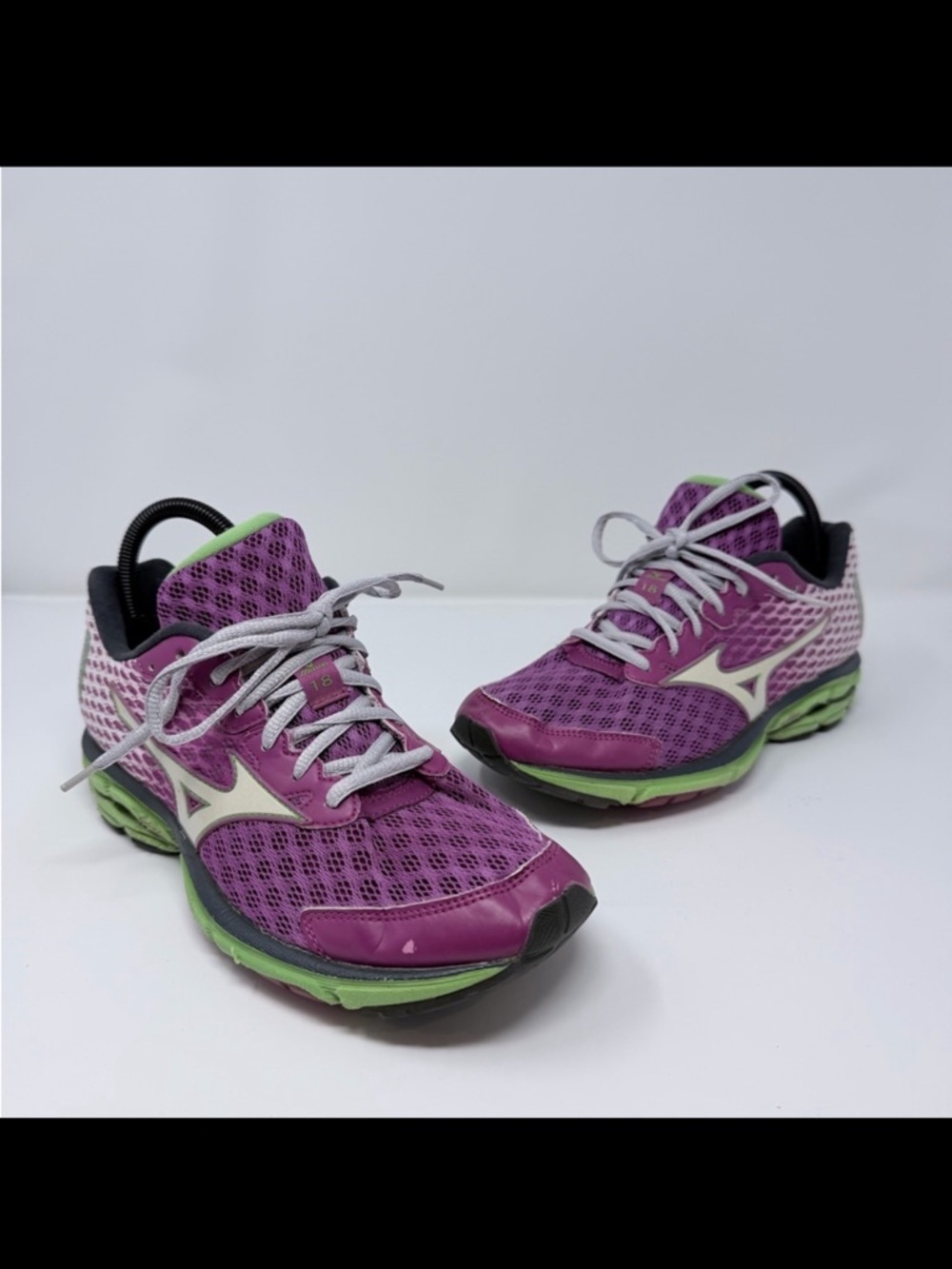 Mizuno Wave Inspire 18 Running Sneakers Pink Green Women’s Size 9.5 Athletic